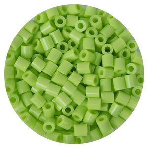 Koraliki do prasowania 3000 szt Odcienie Zielonego