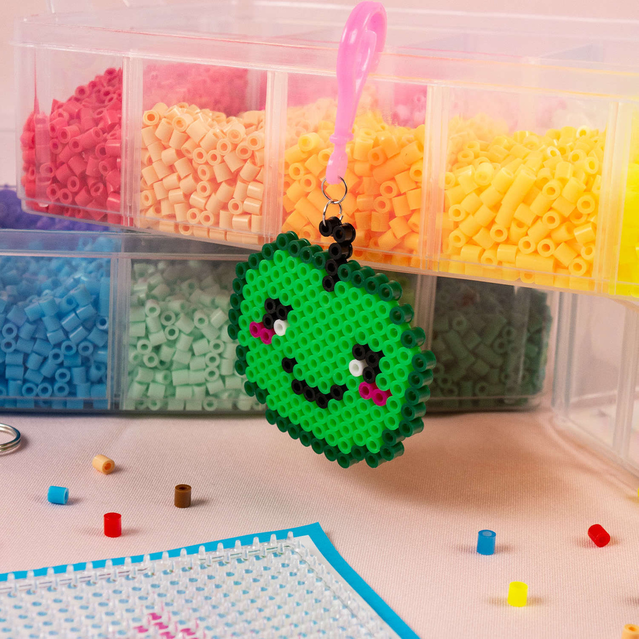 Koraliki do prasowania Zestaw 24 000 szt Kuferek XXL LA-25