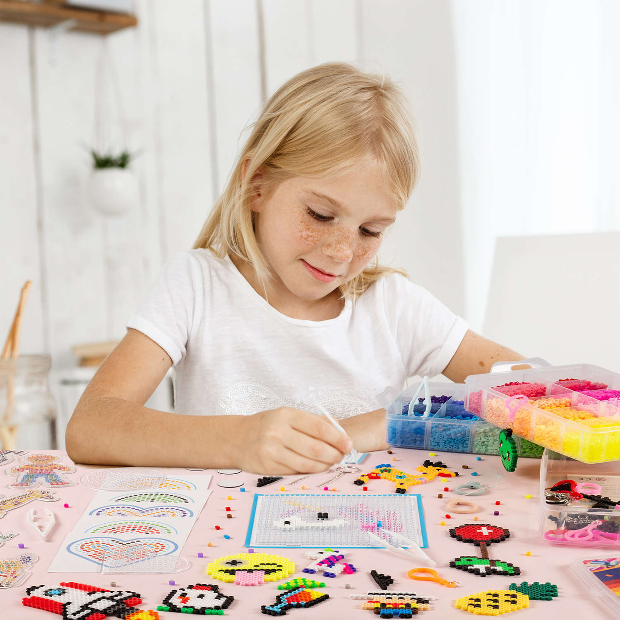 Koraliki do prasowania Zestaw 24 000 szt Kuferek XXL LA-25